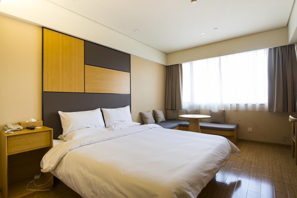 Ji Hotel Shanghai Lujiazui Exterior foto
